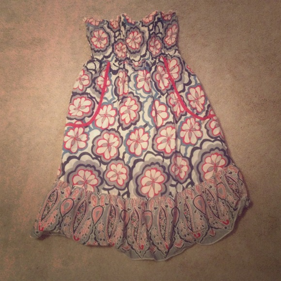 Strapless dress