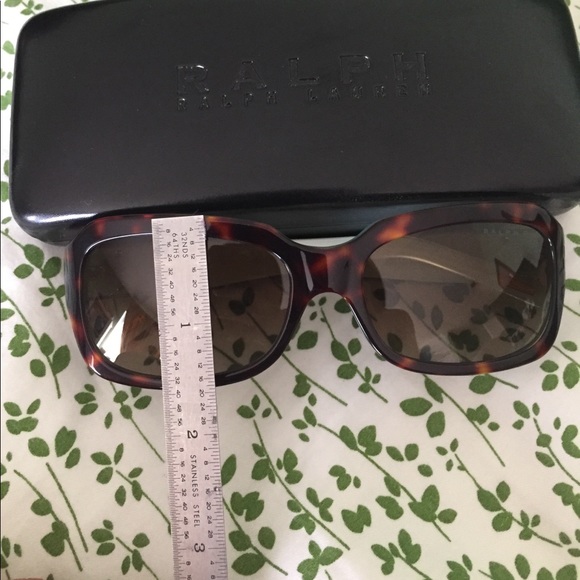 Ralph Lauren sunglasses - Picture 6 of 6