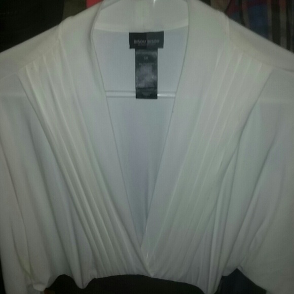 Dress - Picture 2 of 4