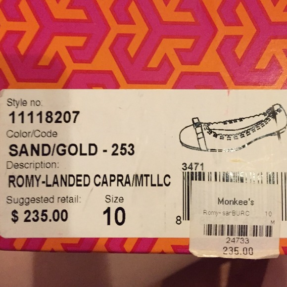 SOLD. Tory burch flats - Picture 3 of 3