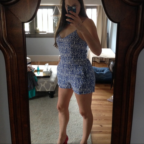 Blue and white ikat cotton romper - Picture 3 of 3