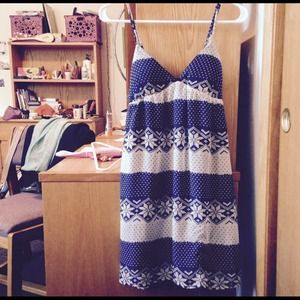 Cute blue & white dress. Padded.