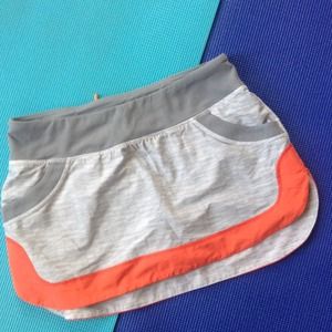 PRICE LOWERED!!!!  lululemon running skirt 6