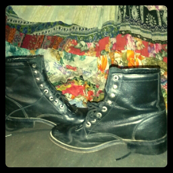 Vintage Justin Bohemian boots