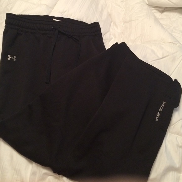 Under armour black sweats