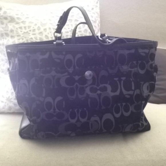 Authentic oversized coach tote
