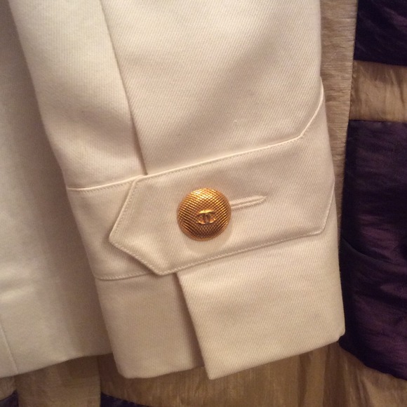 Authentic Chanel Jacket - Picture 4 of 4