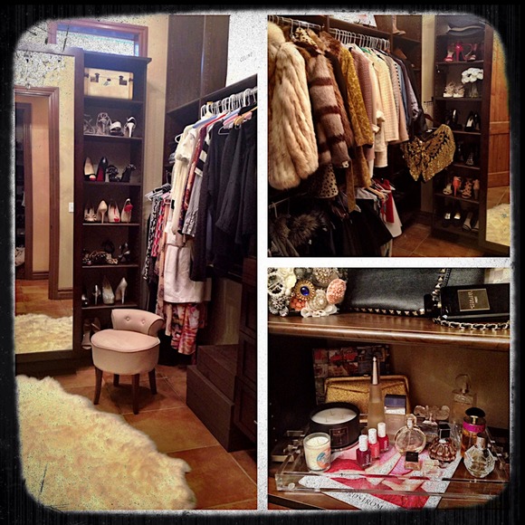 My closet - Picture 1 of 1