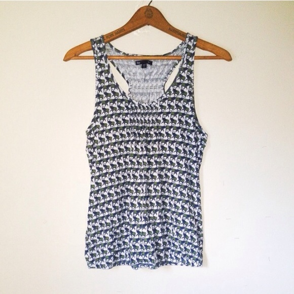 🔰BUNDLED🔰 GAP White Blue Green Elephant Tank Top - Picture 2 of 3