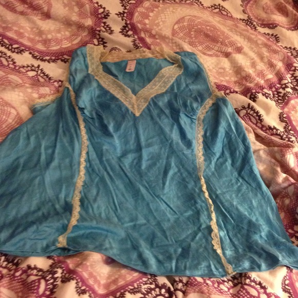 Bundle @wdw2274 blue  shirt and blue dress