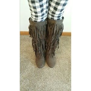 TALL OLIVE WEDGED FRINGED BOOT