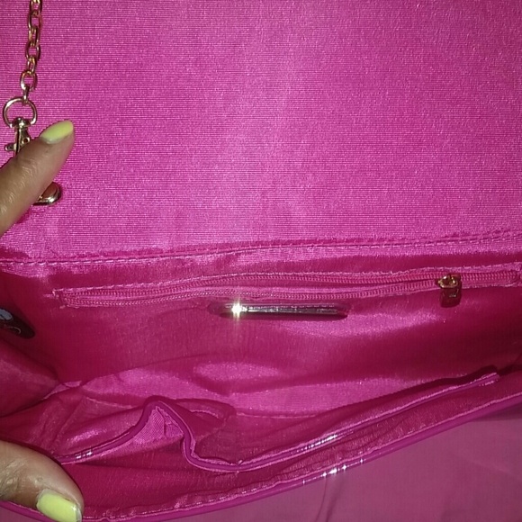 Pink Purse - Picture 3 of 4