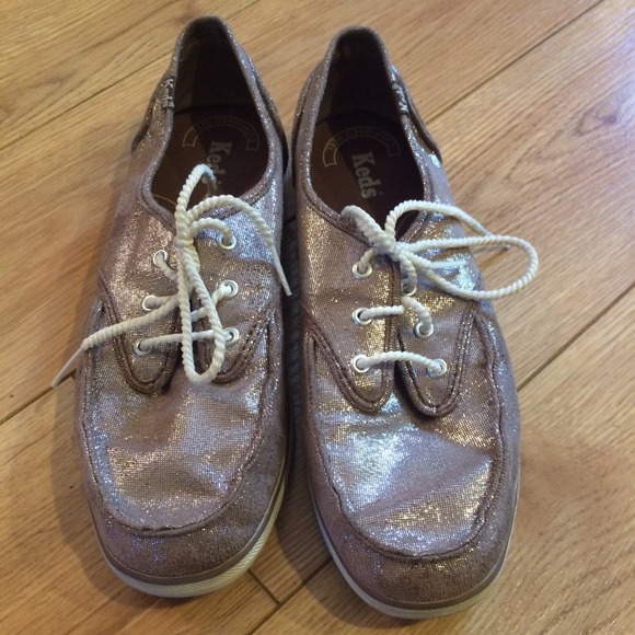 Pink Keds - Picture 3 of 3