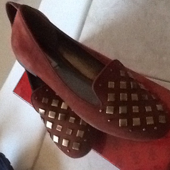 Never worn