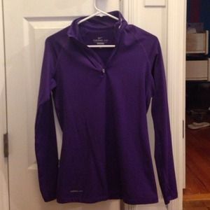Great deal! Nike therma fit quarterzip!