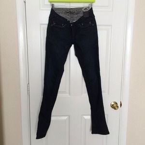 Super dark Stitch's skinny jeans w/ flap pockets