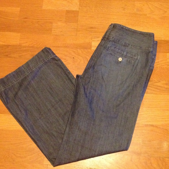Ann Taylor Wide Leg Trouser Jeans