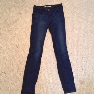 Half black half blue Aeropostale skinny jeans.