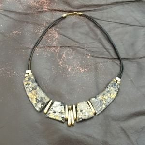 Tribal necklace