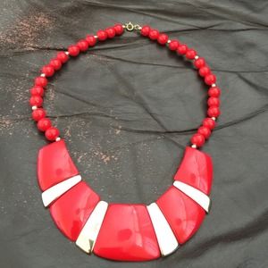 Vintage 80's statement necklace