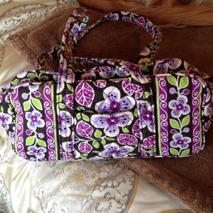 Vera bag in plum petals color