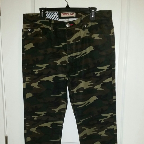 Brand new camo pants