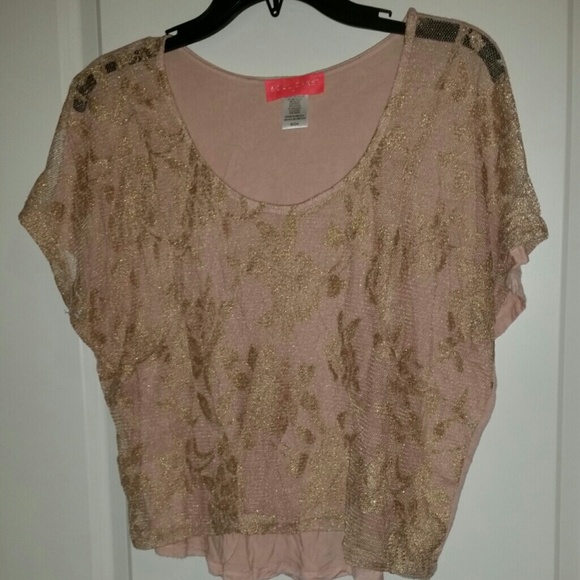 Lace high-low shirt