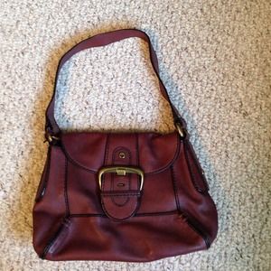 ✨Sold✨LIKE NEW Fossil brown leather shoulder bag