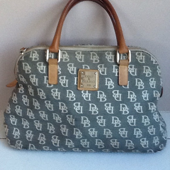 Dooney & Bourke bag