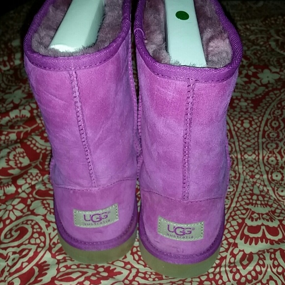 UGG BOOTS!!!! - Picture 2 of 3