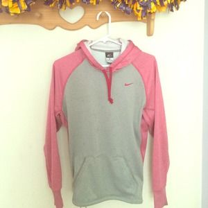 Nike Sweater