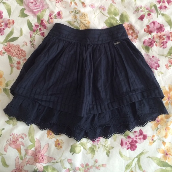 Cute skirt with lace detailing at the bottom