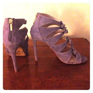 Lavender heels size 8. Brand new.