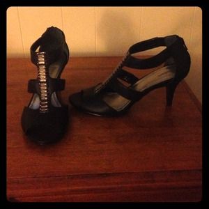 Black Style&Co heels size 8. Brand new.
