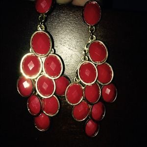 Red w gold trim earrings