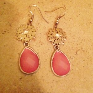 Pink crystal lined earings