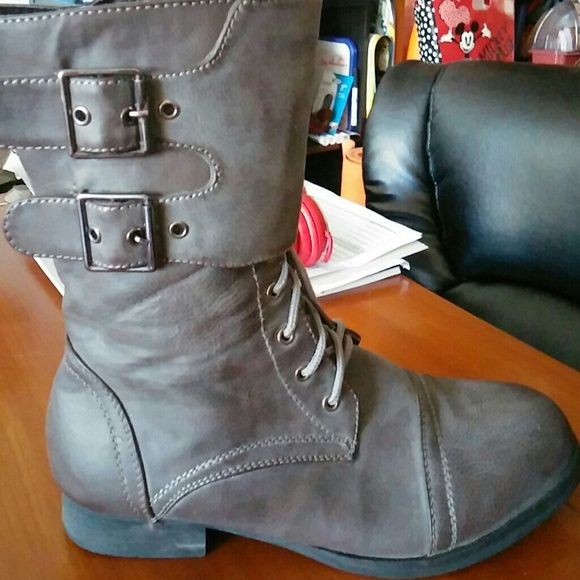 💋sold💋 Boots - Picture 2 of 3