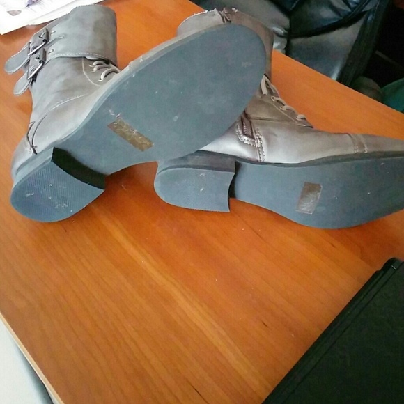 💋sold💋 Boots - Picture 3 of 3