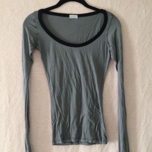 tight long sleeve brandy top