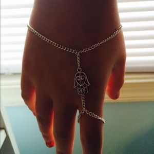 FLASH SALE Hand jewelry / bracelet