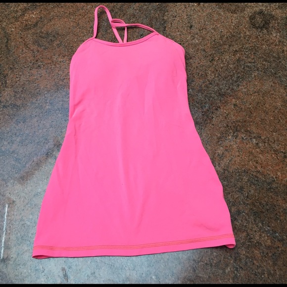 Lululemon power Y tank!