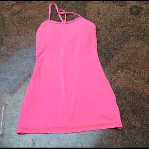 Lululemon power Y tank!