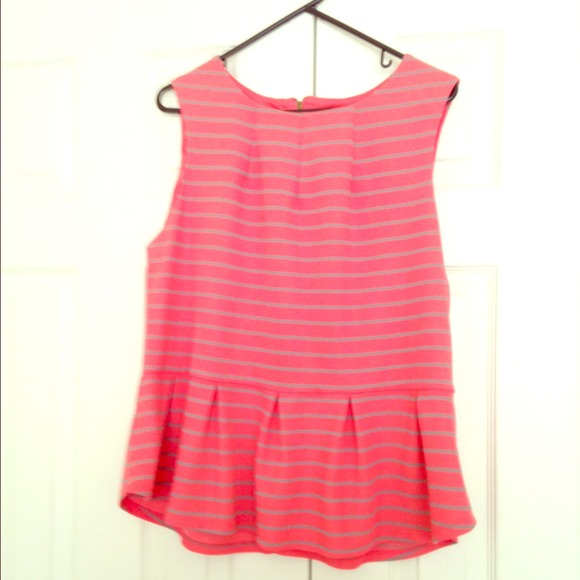 Coral and gray zip back peplum top