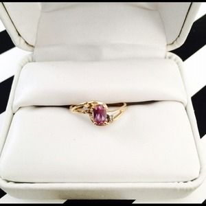🙊Real 10k yellow gold alexandrite ring