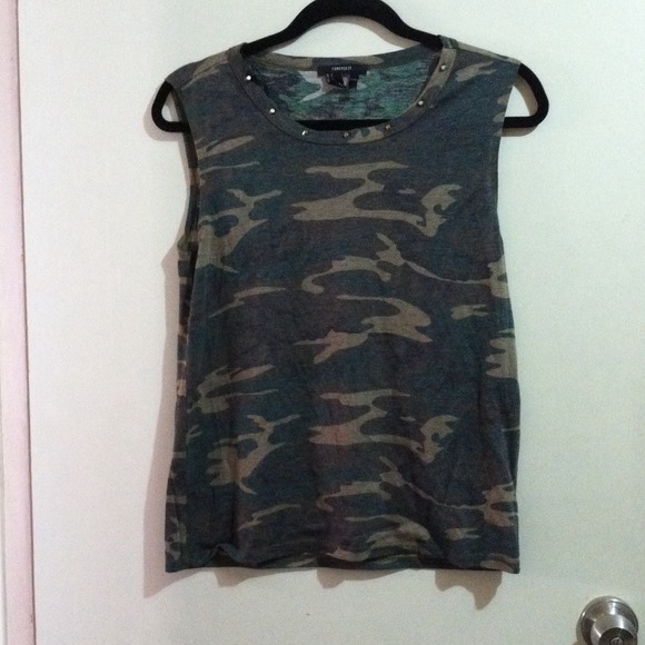 Forever 21 Tops - Army Print Shirt/Forever 21.