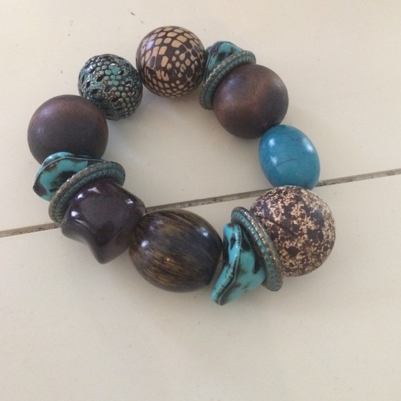 Wood and torquose bracelet