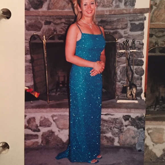 Sean Collection Beaded silk gown / Prom Dress - Picture 2 of 6