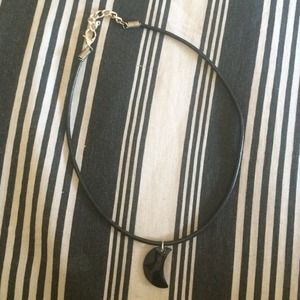 black moon choker