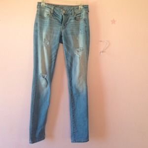 Destroyed Skinny Jeans