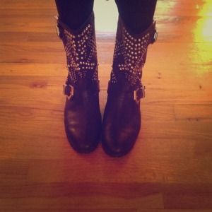 Zara Black Leather Embellished Booties✨